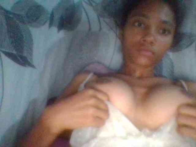 Monicaxa webcam