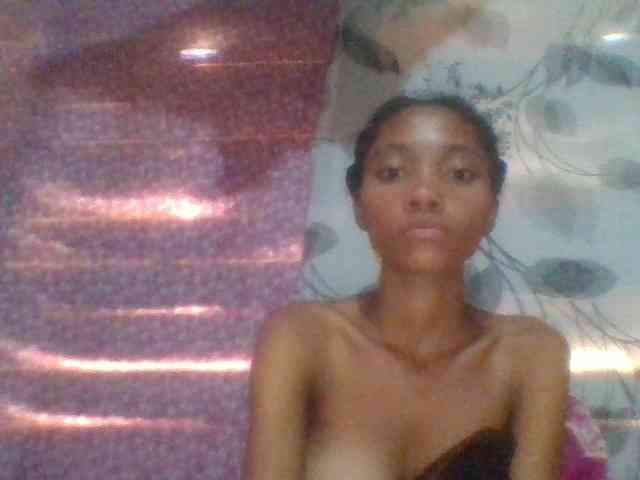 Monicaxa webcam