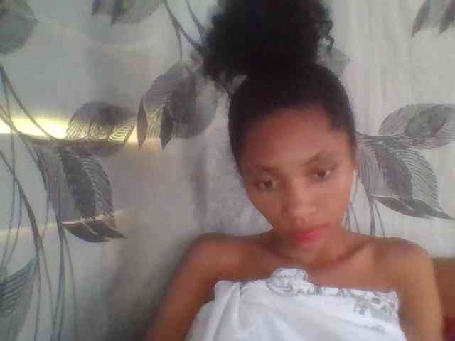 Monicaxa webcam
