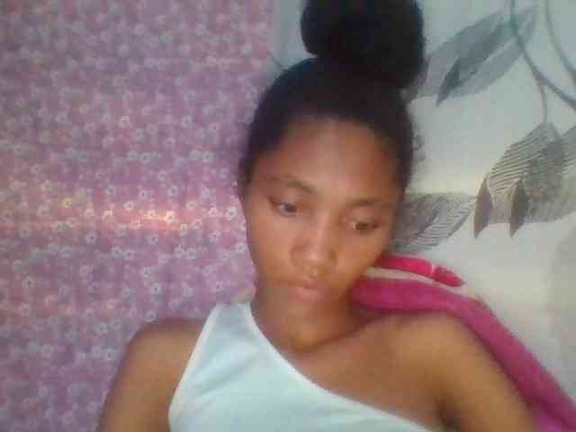 Monicaxa webcam