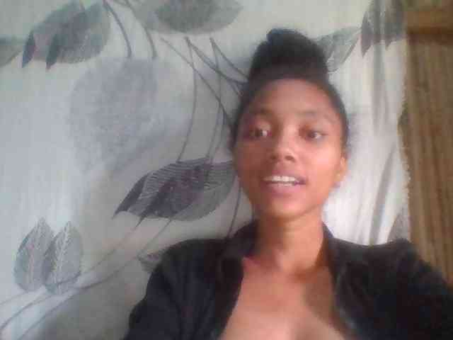 Monicaxa webcam
