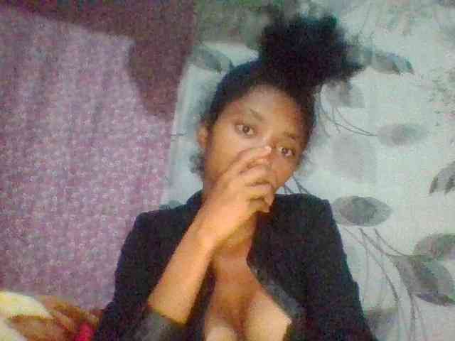 Monicaxa webcam
