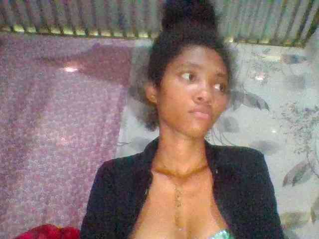 Monicaxa webcam