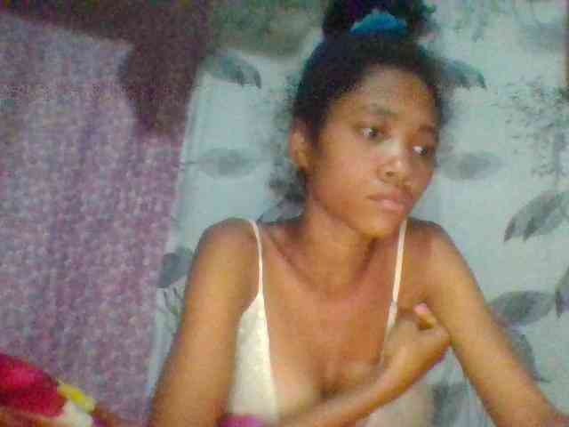 Monicaxa webcam