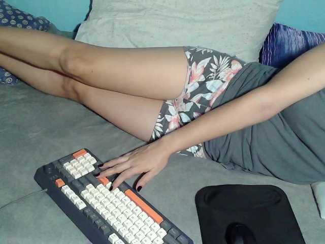 LizBeth23 live cam on BongaCams