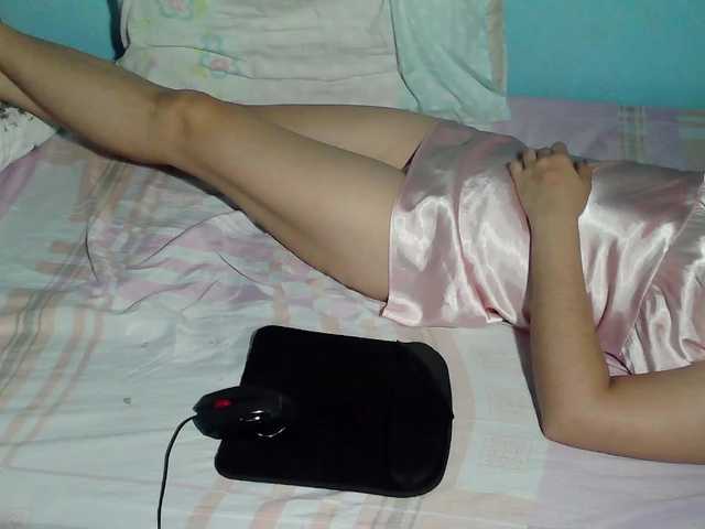 LizBeth23's BongaCams show and profile