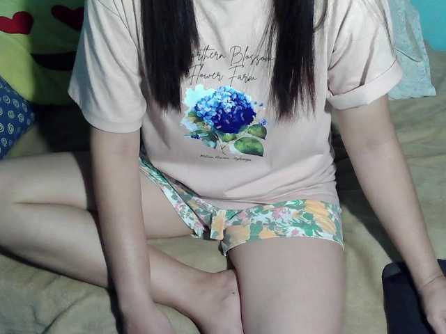 LizBeth23 live webcam show