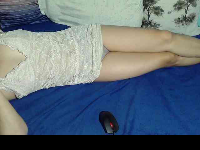 LizBeth23 webcam