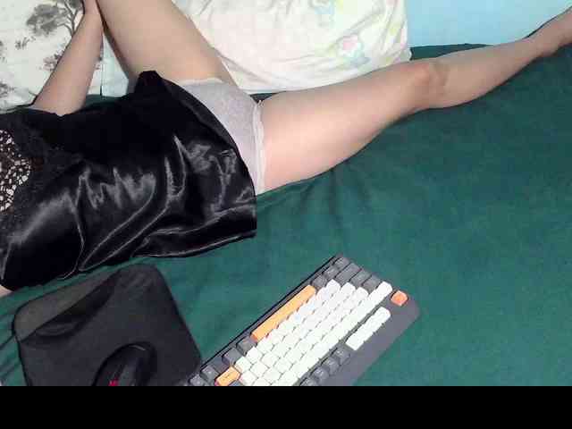 LizBeth23 webcam