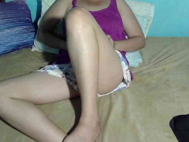 LizBeth23 webcam
