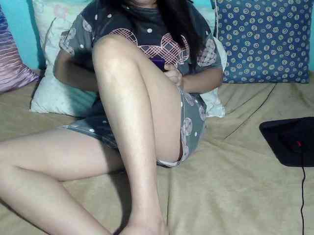 LizBeth23 webcam