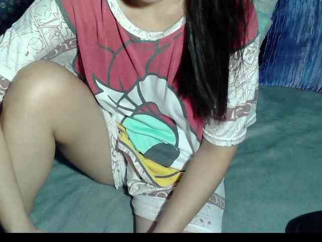 LizBeth23 webcam