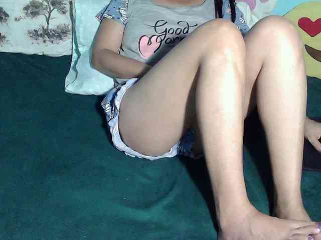 LizBeth23 webcam