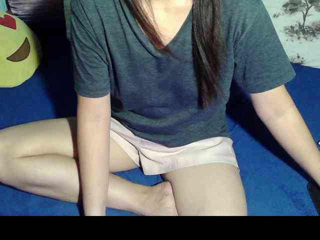 LizBeth23 webcam