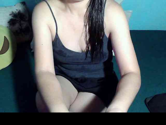 LizBeth23 webcam