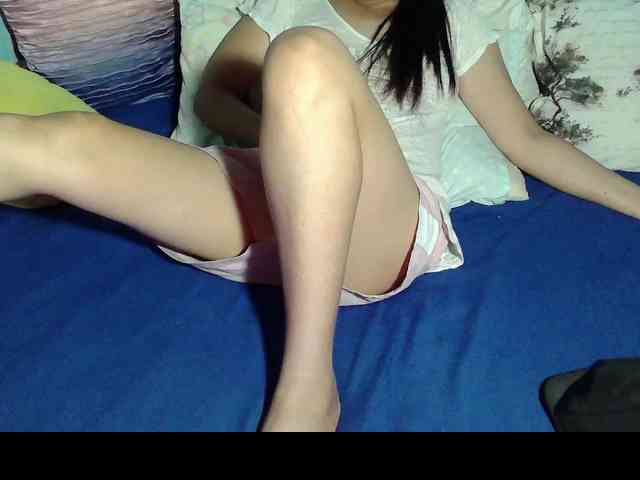 LizBeth23 webcam