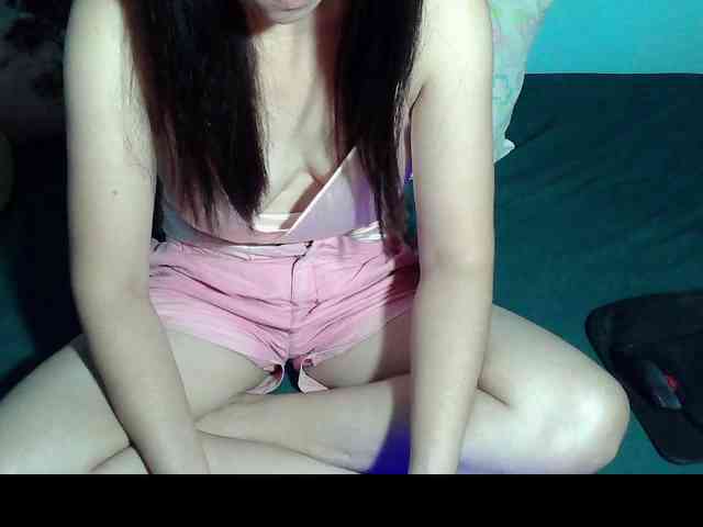 LizBeth23 webcam