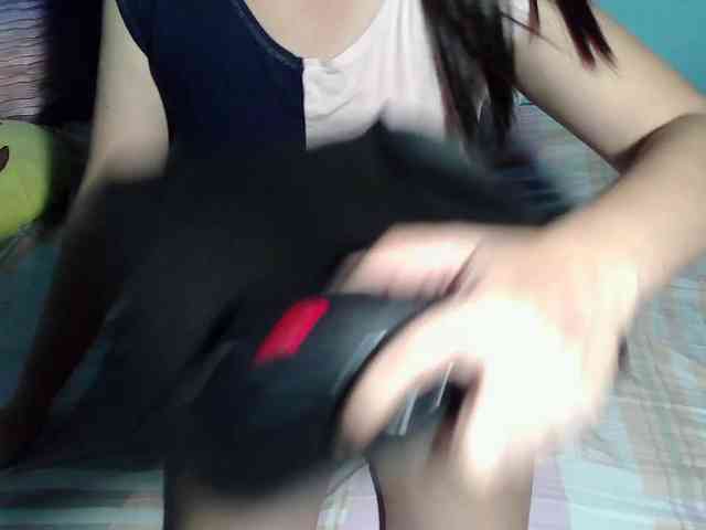 LizBeth23 webcam
