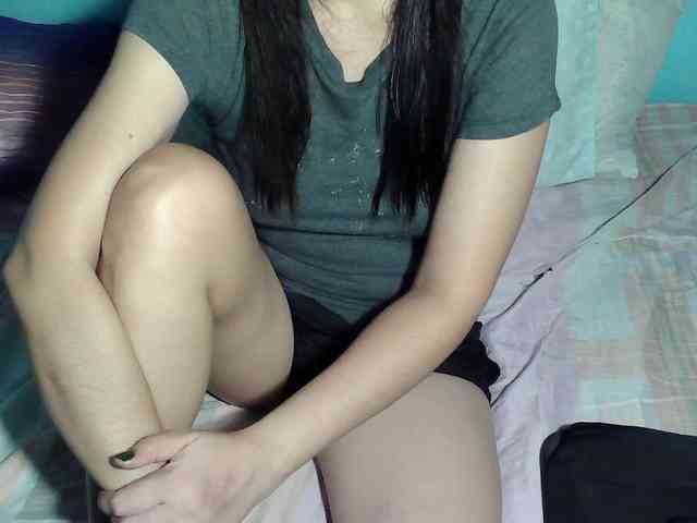 LizBeth23 webcam