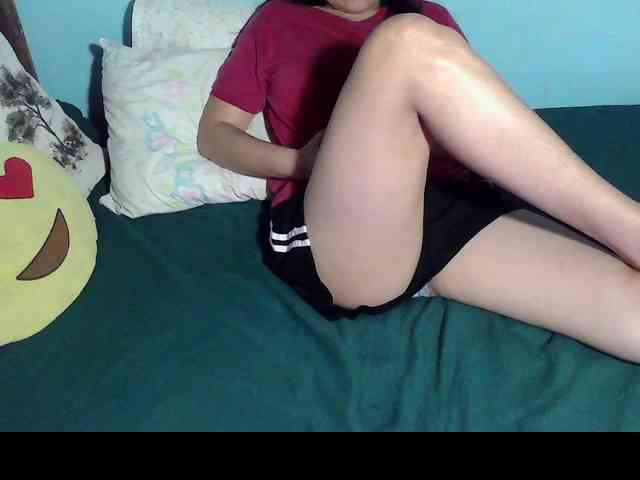 LizBeth23 webcam