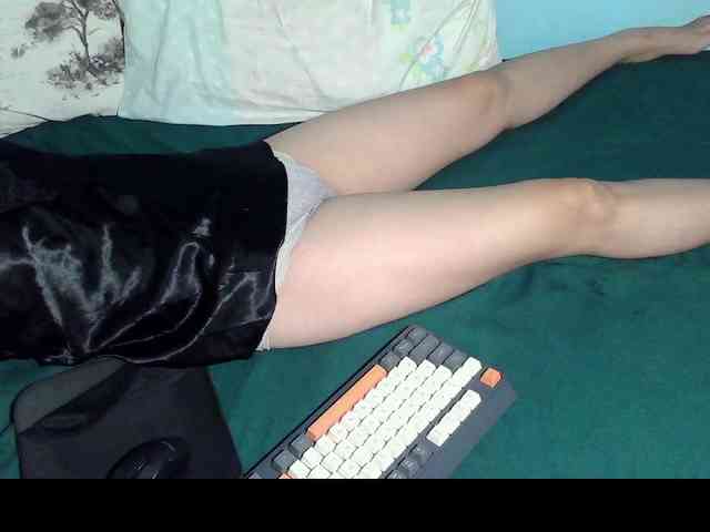 LizBeth23 webcam