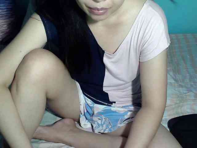 LizBeth23 webcam