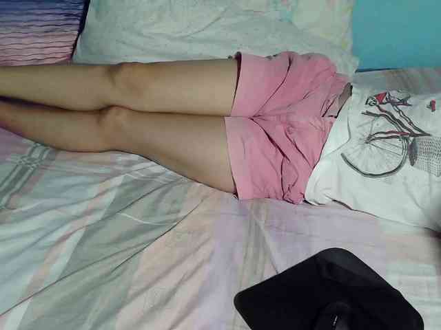 LizBeth23 webcam
