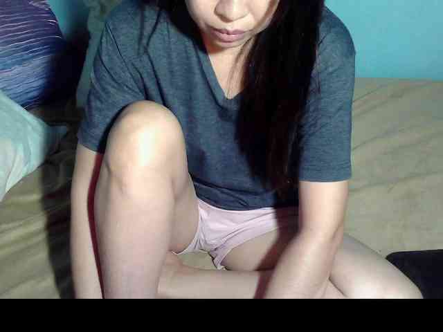 LizBeth23 webcam