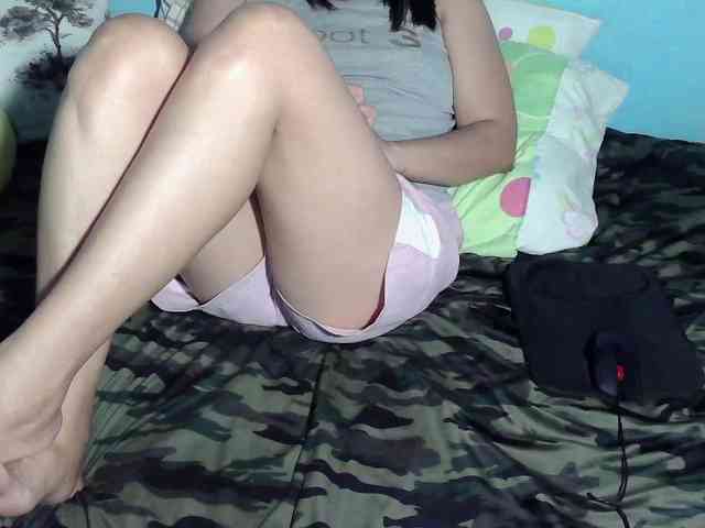 LizBeth23 webcam