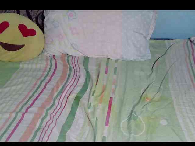 LizBeth23 webcam