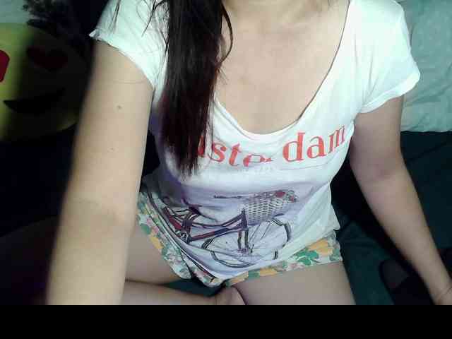 LizBeth23 webcam