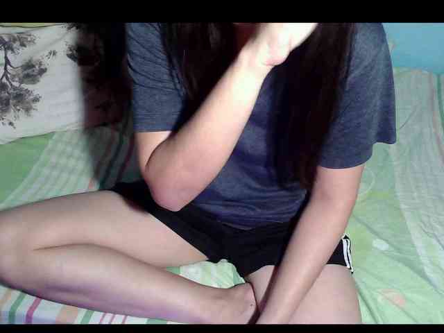 LizBeth23 webcam