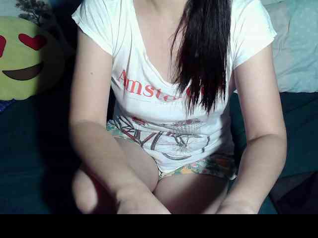 LizBeth23 webcam