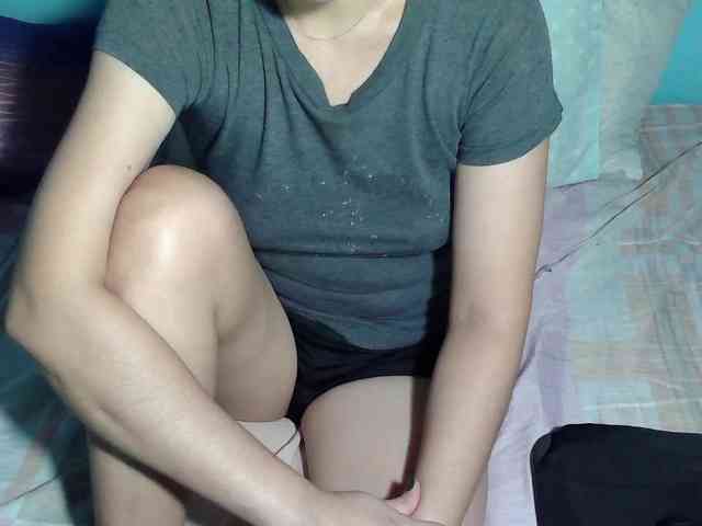 LizBeth23 webcam