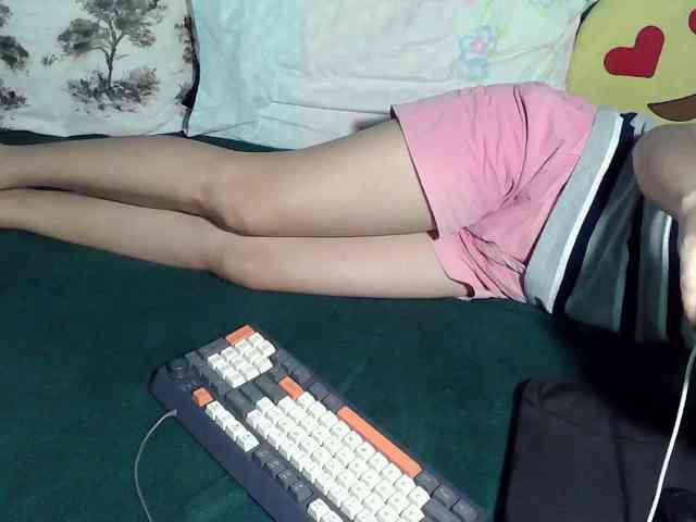 LizBeth23 webcam