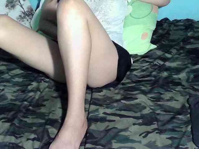 LizBeth23 webcam
