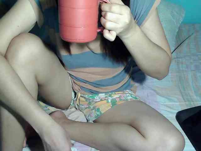 LizBeth23 webcam
