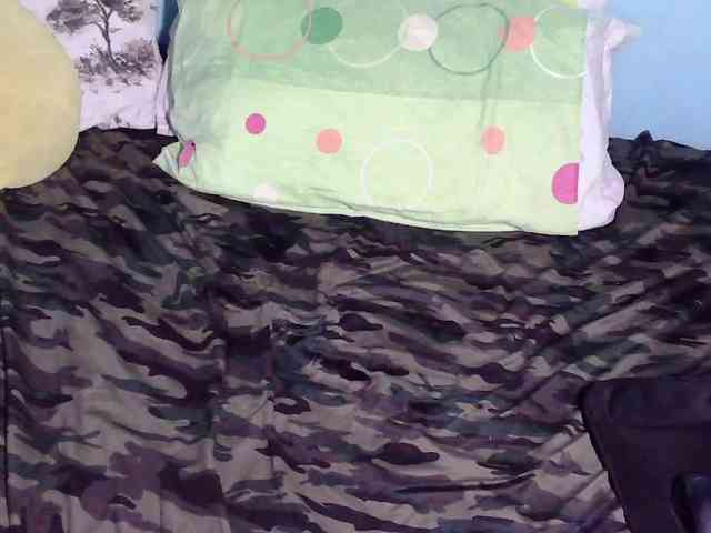 LizBeth23 webcam