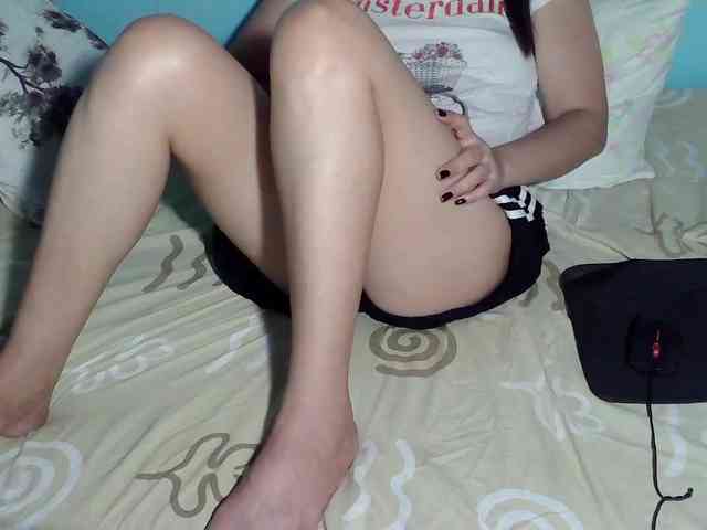 LizBeth23 webcam