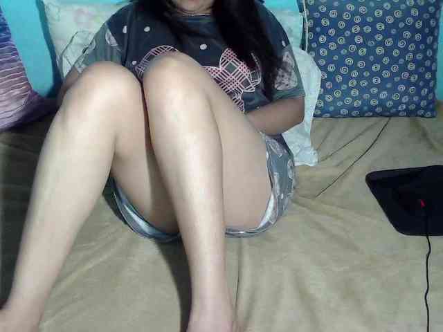 LizBeth23 webcam