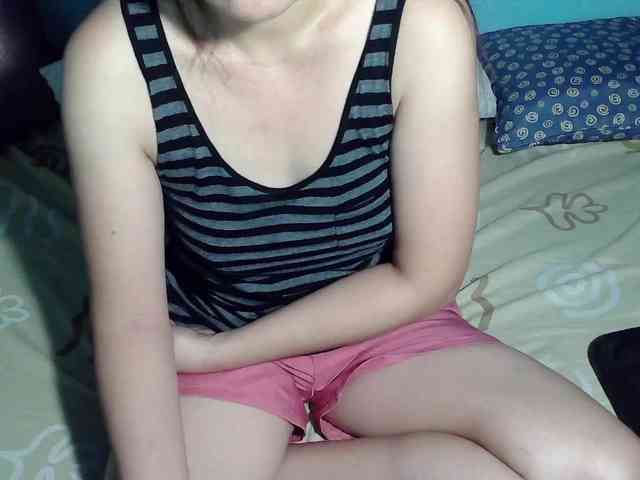 LizBeth23 webcam