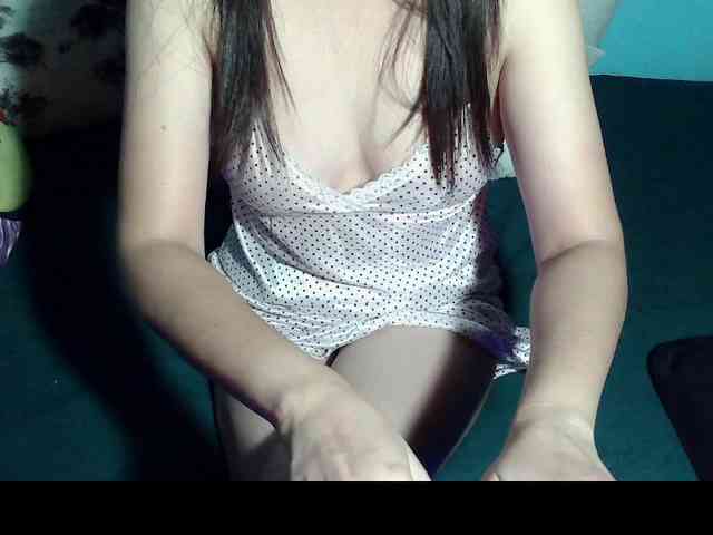 LizBeth23 webcam
