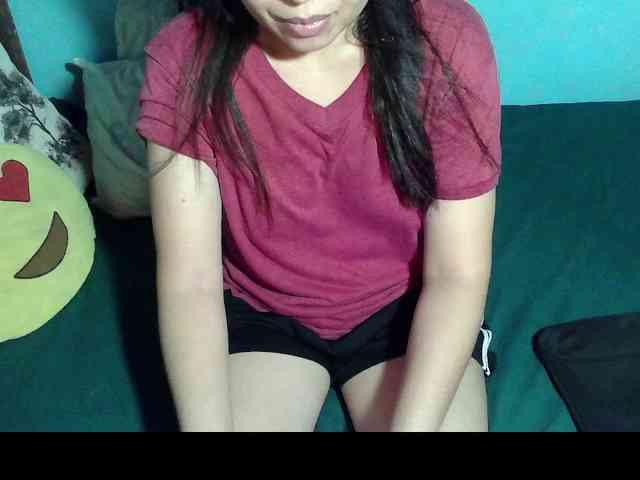 LizBeth23 webcam