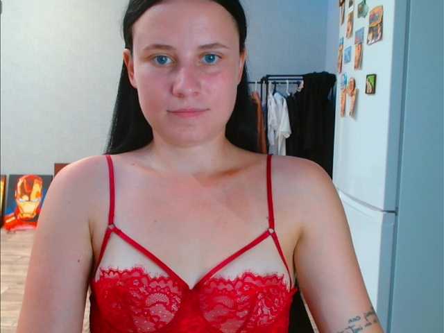 VikiKelt live webcam show