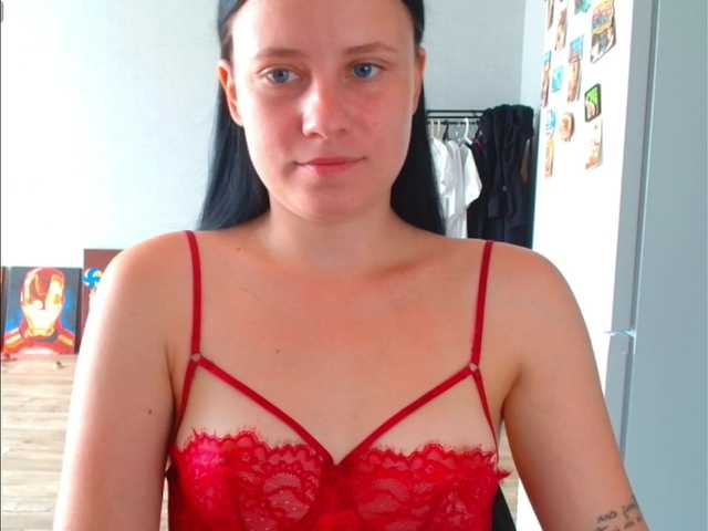 vikikelt live sex show