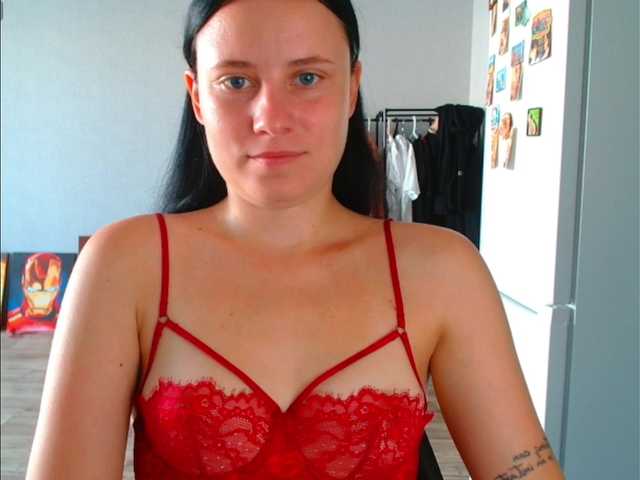 VikiKelt live webcam show