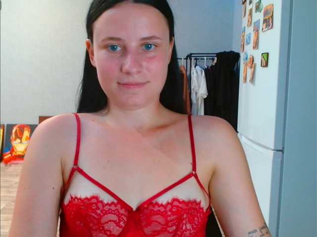 VikiKelt live webcam show