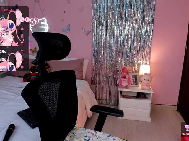 megankitty999 live cam on BongaCams
