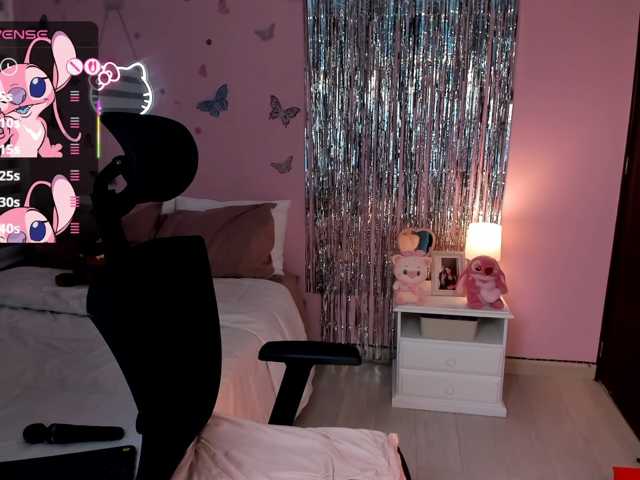 megankitty999 live cam on BongaCams