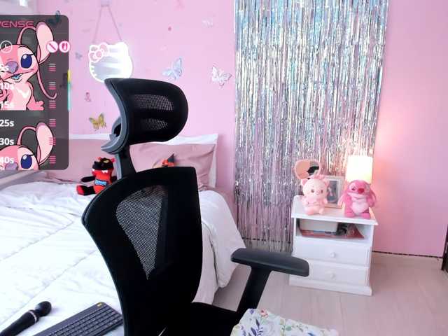 Kiarielle live cam preview